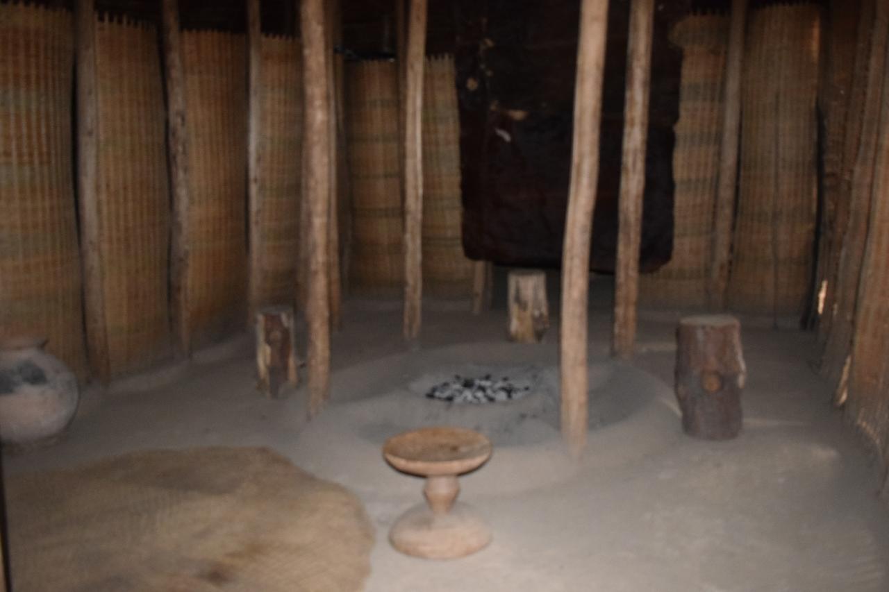 Kitabi Ecocenter Hotel Gabegi Luaran gambar