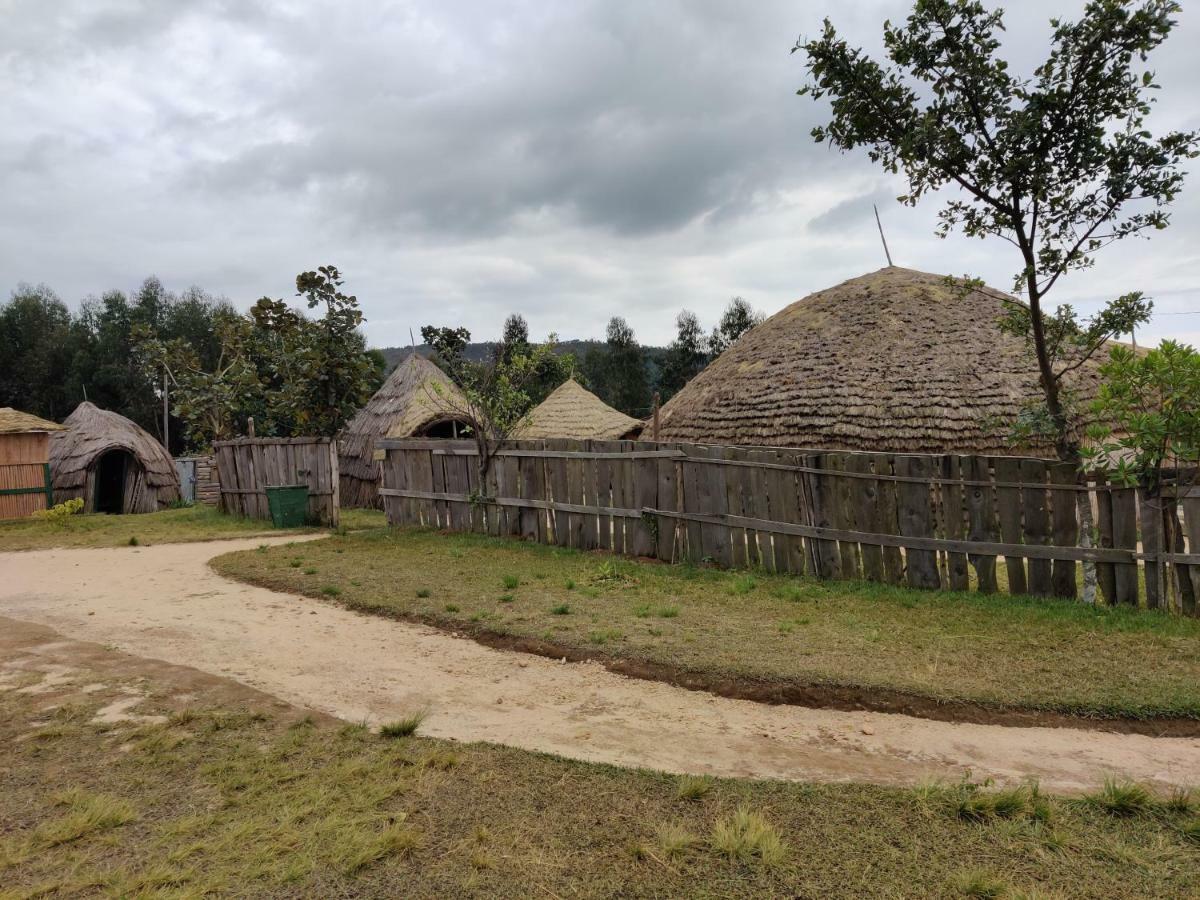 Kitabi Ecocenter Hotel Gabegi Luaran gambar